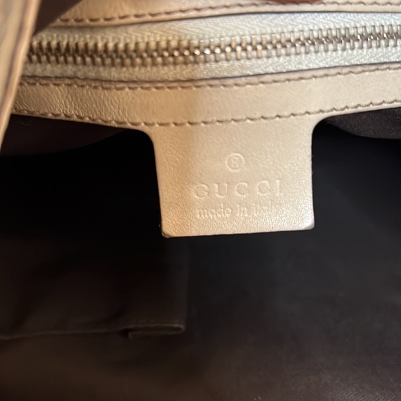 Gucci Hobos Bag - Picture 11 of 15